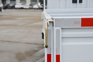 ���� ������D6-M ���Ƴ��ܰ� 136���� 4.2�׵��������Ῠ(����)ͼƬ