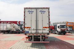中国重汽 汕德卡SITRAK G5重卡 290马力 4X2 9.45米冷藏车(ZZ5186XLCN711GF1)