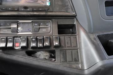 �й����� �ǵ¿�SITRAK G5�ؿ� 290���� 4X2 9.45����س�(ZZ5186XLCN711GF1)ͼƬ