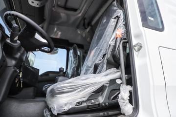 SITRAK G5&nbsp;冷藏车驾驶室图片