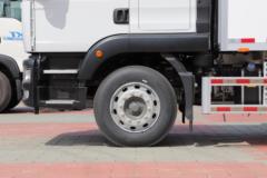 中国重汽 汕德卡SITRAK G5重卡 290马力 4X2 9.45米冷藏车(ZZ5186XLCN711GF1)