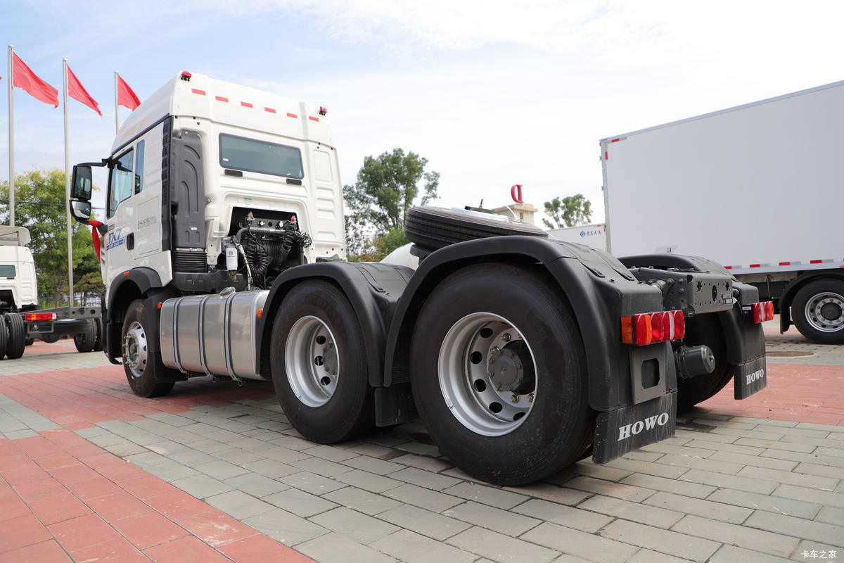 �й����� HOWO TX7�ؿ� 460���� 6X4 ǣ����(����)����                                                