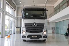 奔驰 Actros C重卡 智享版 470马力 6X4 AMT自动挡牵引车(国六)(BJ4266Y6DHL-01)