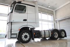 奔驰 Actros C重卡 智享版 470马力 6X4 AMT自动挡牵引车(国六)(BJ4266Y6DHL-01)