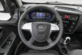 恺达EX6(原帅铃i3)&nbsp;电动载货车内饰图片