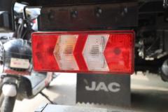 江淮 领跑S6 152马力 3.85米排半栏板轻卡(国六)(HFC1043P72K1C7S) 江淮 领跑S6 152马力 3.85米排半栏板轻卡(国六)(HFC1043P72K1C7S)