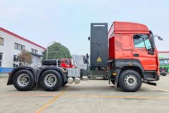 中国重汽成都商用车 V7-X 25T 6X4 换电式纯电动牵引车(ZZ4252V3847Z11SEV)282kWh