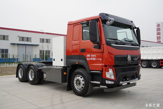 �й������ɶ����ó� V7-X 25T 6X4 ���綯ǣ����423kWh