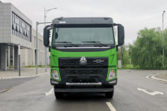 中国重汽成都商用车 V7-X 31T 8X4 8米换电式纯电动自卸车(ZZ3317V3267Z11SEV)282kWh