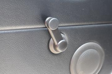 �ɹ� ���� ��׼�� 1.5L 115���� ���� 2.9�׵�������΢��(����)ͼƬ