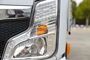 ���� ����F6 127���� 4.17�׵��������Ῠ(����)ͼƬ