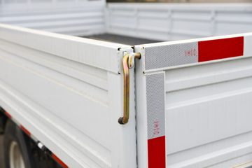 ���� ����F6 127���� 4.17�׵��������Ῠ(����)ͼƬ