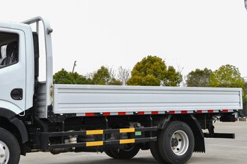 ���� ����F6 127���� 4.17�׵��������Ῠ(����)ͼƬ
