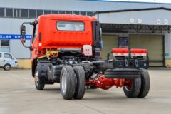 东风 福瑞卡F6 150马力 4.2米单排栏板轻卡(8档变速箱)(EQ1041S8CD2)