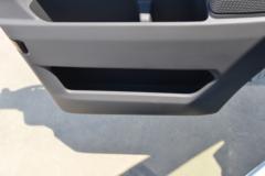 江铃汽车 新全顺 143马力  2.0T柴油 3座 短轴高顶封闭货车(国六)