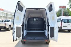 江铃汽车 新全顺 143马力  2.0T柴油 3座 短轴高顶封闭货车(国六)