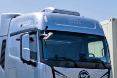 福田 欧曼EST 星辉版 580马力 6X4 AMT自动档牵引车 福田 欧曼EST 星辉版 580马力 6X4 AMT自动档牵引车