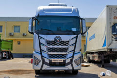 福田 欧曼EST 星辉版 580马力 6X4 AMT自动档牵引车 福田 欧曼EST 星辉版 580马力 6X4 AMT自动档牵引车