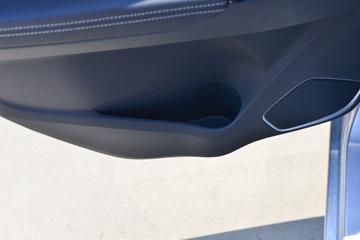 ������ʮ�� ���� 2.5T���� 150���� ���� �Զ� ˫��Ƥ��(����)ͼƬ