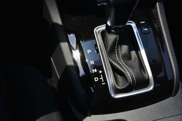 ������ʮ�� ���� 2.5T���� 150���� ���� �Զ� ˫��Ƥ��(����)ͼƬ