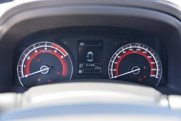 ������ʮ�� ���� 2.5T���� 150���� ���� �Զ� ˫��Ƥ��(����)ͼƬ