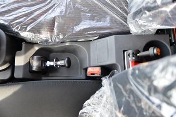 ���� ����R5 120���� 4X2 3.2����ж��(����)(EQ3040S2EDF)ͼƬ