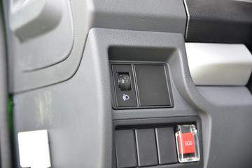 ���� ����R6 180���� 4��2 4.1����ж��(��ʿ��8��)(EQ3186S8EDF)ͼƬ