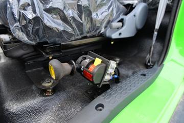 ���� ����R6 180���� 4��2 4.1����ж��(��ʿ��8��)(EQ3186S8EDF)ͼƬ