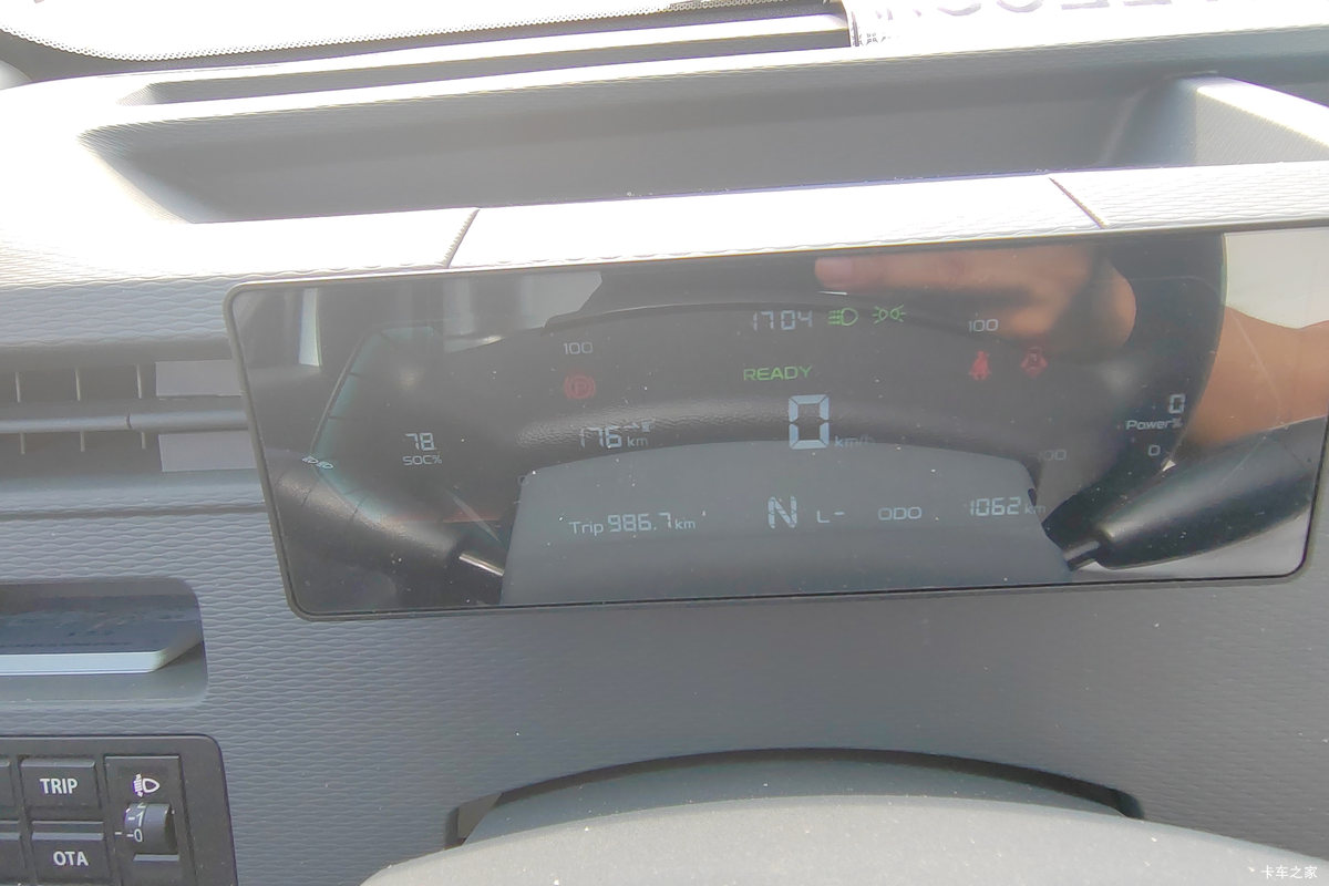 Զ F1E 2023 3.0T 3.2׵Ŵ綯΢(ZB1031BEVGDD6)41.86kWh