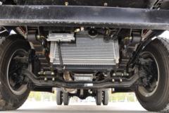 东风 福瑞卡F8 184马力 4X2 5.25米排半仓栅式载货车(国六)(EQ5145CCY8EDCAC)