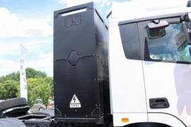 智蓝重卡&nbsp;电动牵引车底盘图片