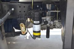 中国重汽HOWO 悍将 150马力 4.15米单排厢式轻卡(ZZ5097XXYG3315F191) 中国重汽HOWO 悍将 150马力 4.15米单排厢式轻卡(ZZ5097XXYG3315F191)