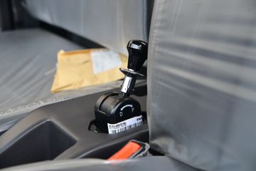 ŷ������ S1ϵ�� 115���� 3.7�׵��Ų�դʽ�ῨͼƬ