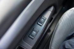 欧铃汽车 S1系列 115马力 3.7米单排仓栅式轻卡(ZB5041CCYKDD6L)