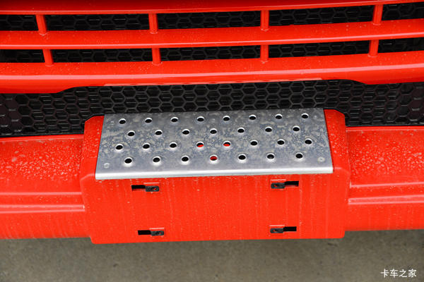 天龙旗舰KX牵引车汉中市火热促销中 让利高达0.3万