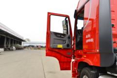 东风商用车 天龙旗舰KX 经典版 560马力 6X4 牵引车(速比3.42)(带液缓)(双油箱)