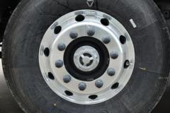 东风商用车 天龙旗舰KX 经典版 560马力 6X4 牵引车(速比3.42)(带液缓)(双油箱)