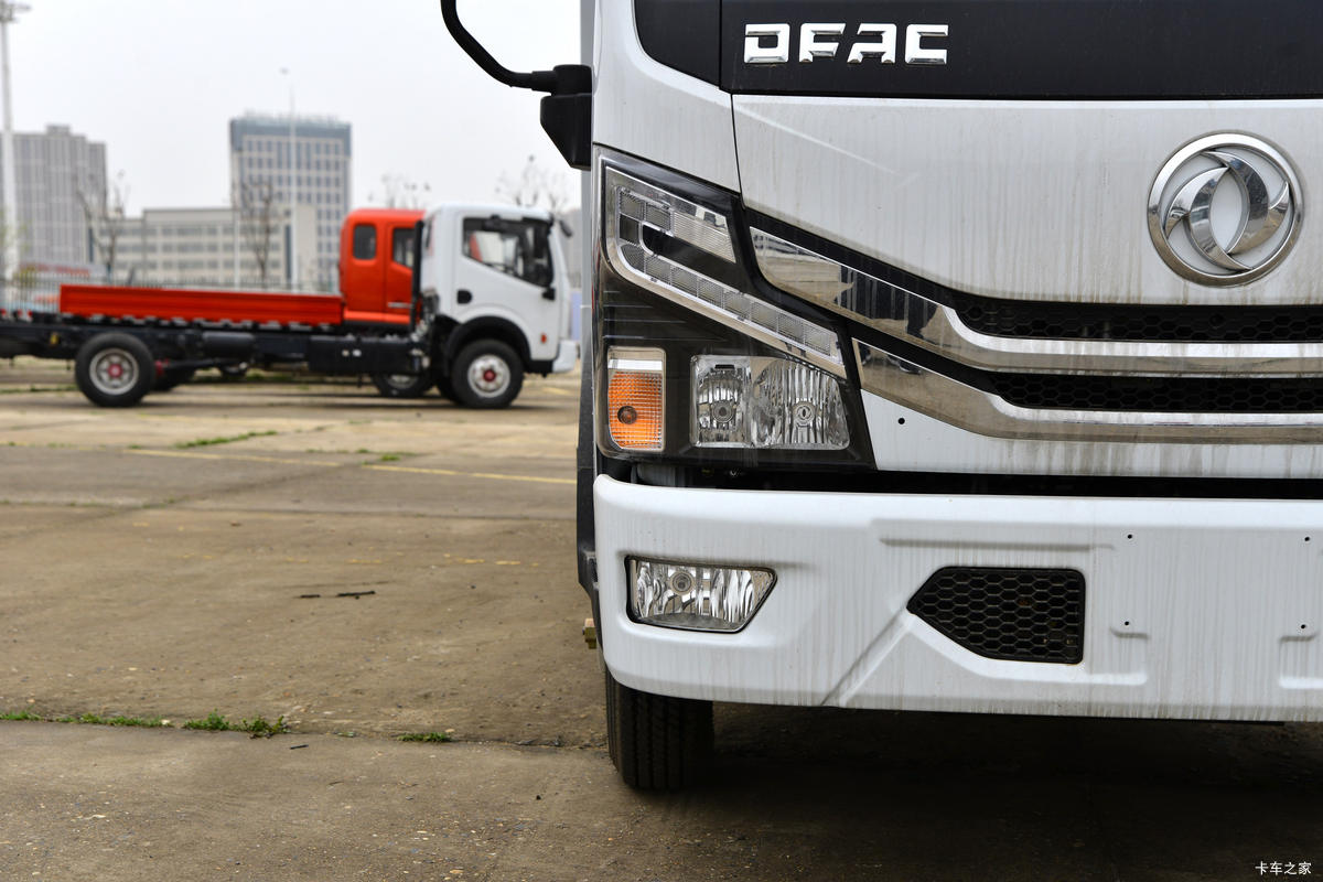 ���� ������D5 ���ܰ� 132���� 3.8�׵�����ʽ�Ῠ(����)(EQ5040XXY3CDCAC)���                                                