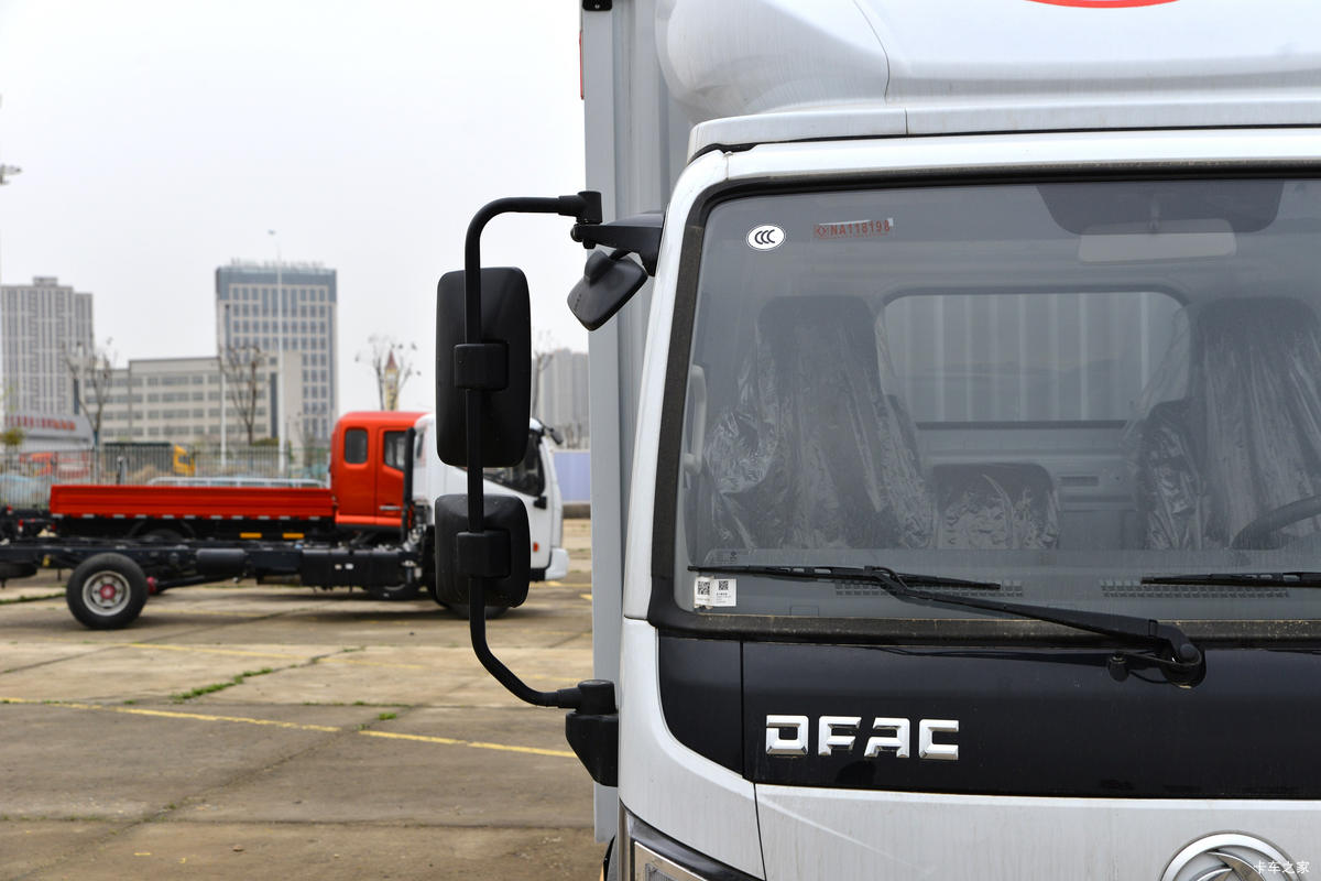 ���� ������D5 ���ܰ� 132���� 3.8�׵�����ʽ�Ῠ(����)(EQ5040XXY3CDCAC)���                                                