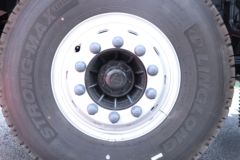 福田 智蓝重卡 6X4 纯电动牵引车(BJ4259EVDHF-03)423kWh