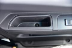 欧铃汽车 金利卡II 豪华版 115马力 3.37米排半栏板轻卡(国六)(ZB1040KDD2L)
