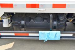 欧铃汽车 金利卡II 豪华版 115马力 3.37米排半栏板轻卡(国六)(ZB1040KDD2L)