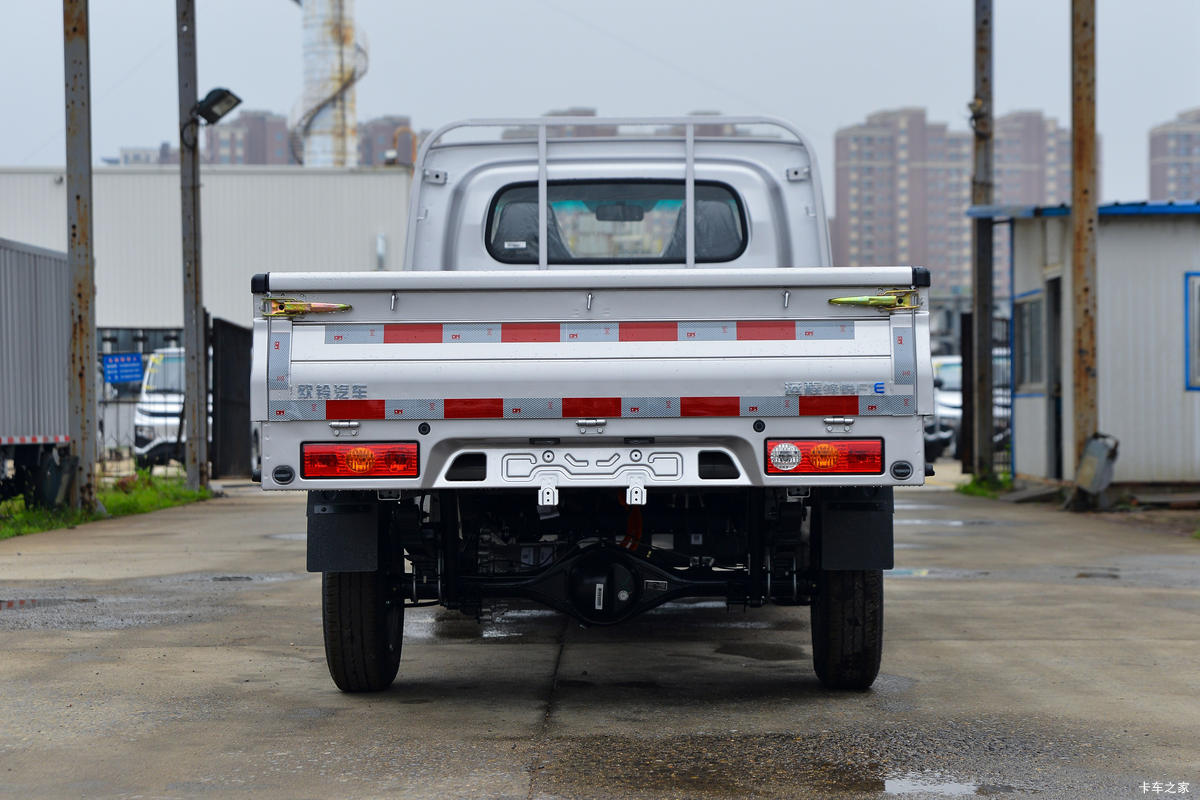 Զ F1E 2023 3.0T 3.2׵Ŵ綯΢(ZB1031BEVGDD6)41.86kWh
