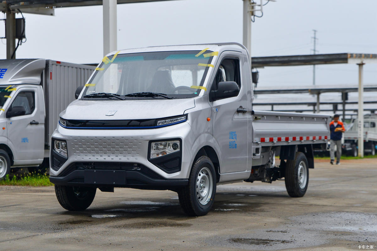 Զ F1E 2023 3.0T 3.2׵Ŵ綯΢(ZB1031BEVGDD6)41.86kWh
