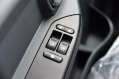 东风 多利卡D6-L 超能版标准版 140马力 4.2米单排栏板轻卡(法士特8档)(EQ1041S8CD2)