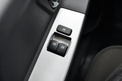 东风 多利卡D6-L 锐能版 152马力 4.17米单排栏板轻卡(国六)(EQ1040S3CDF)