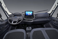 江铃 乐行E路达 建材家具版 4.5T 4.2米单排纯电动栏板轻卡(气刹)100.46kWh 江铃 乐行E路达 建材家具版 4.5T 4.2米单排纯电动栏板轻卡(气刹)100.46kWh