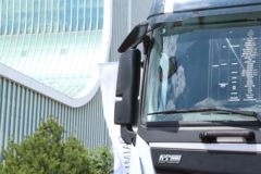 福田欧曼 智蓝 8X4 5.6米纯电动自卸车423kWh