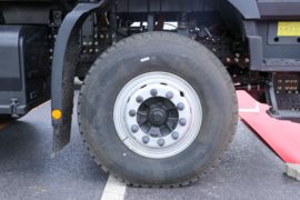 智蓝&nbsp;电动自卸车底盘图片