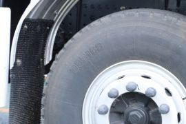 智蓝&nbsp;电动自卸车底盘图片